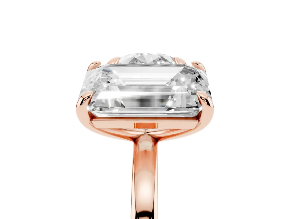 Round and Radiant Toi Moi Ring with Prong Setting and Plain Band Rose gold