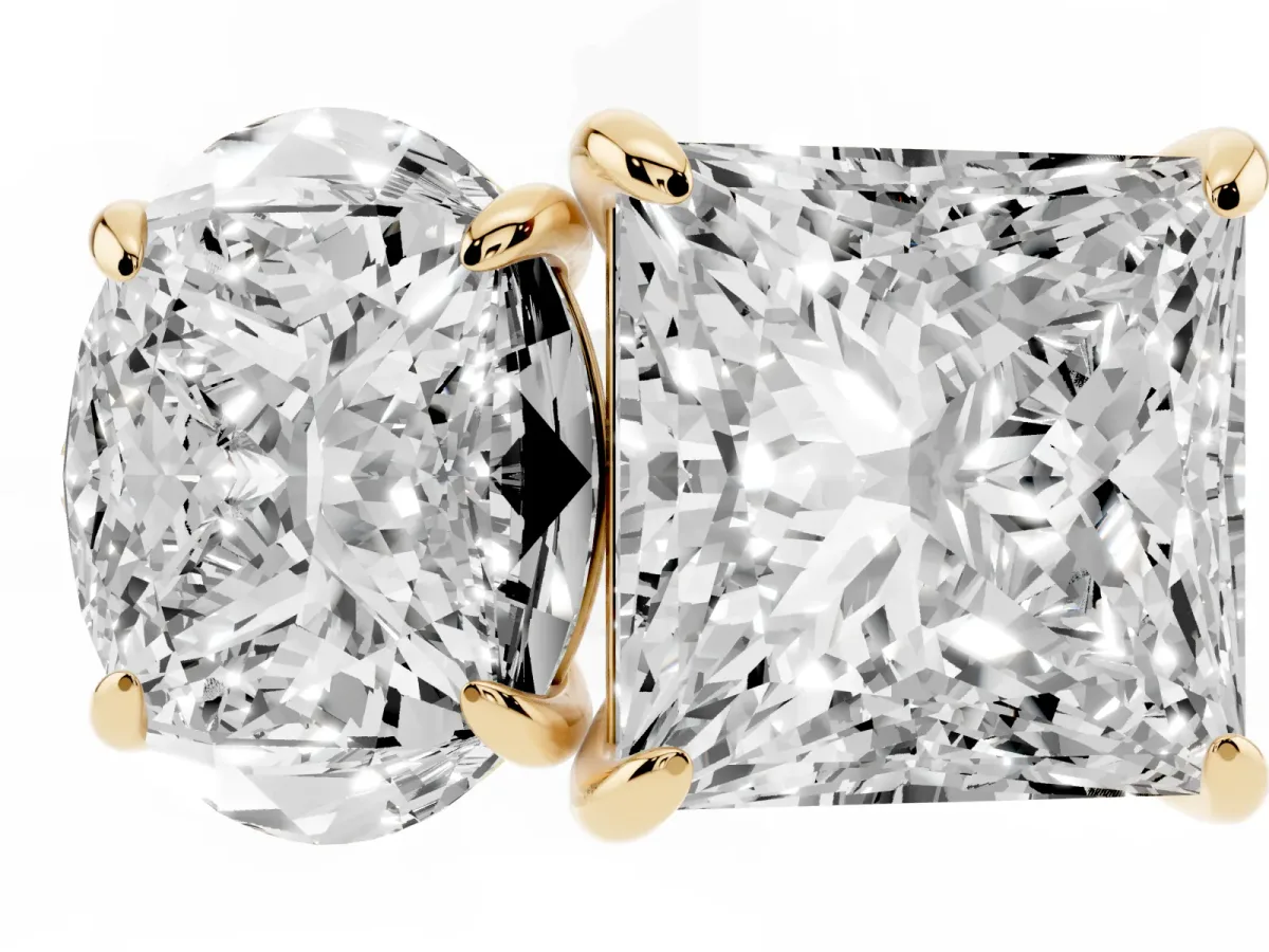 Oval and Princess Toi Moi Ring with Prong Setting and Micro Pave Band Yellow gold
