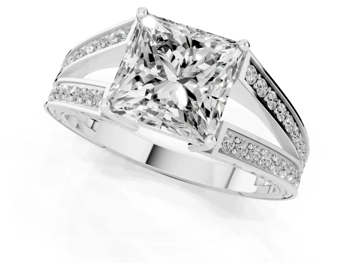 Princess Cut Diamond Split Shank Ring with Pavé Band and Four-Prong Setting White gold