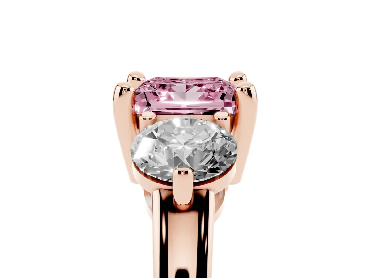 Fancy Pink Three-Stone Princess Cut Brilliant Cut Solitaire Ring with Prong Setting on a Classic Band Rose gold