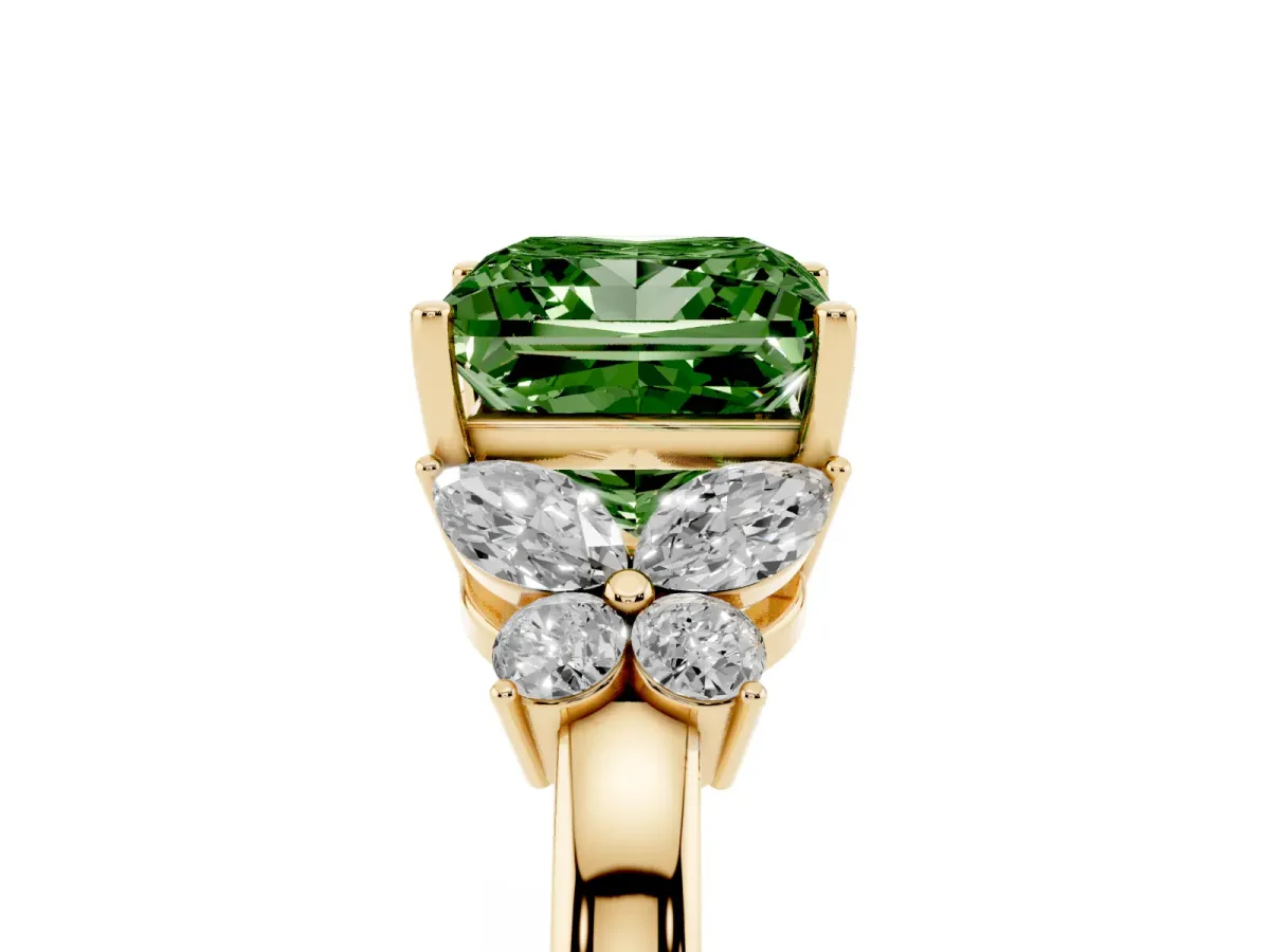 Fancy Green Princess Cut Cut Solitaire Floral Diamond Ring with Four-Prong Setting Yellow gold