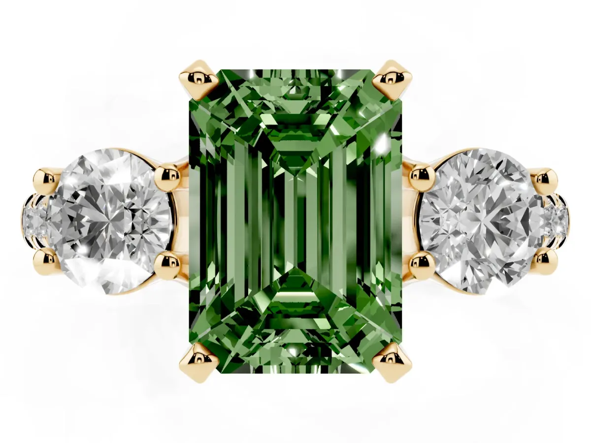 Fancy Green Three-Stone Emerald Cut Diamond Pavé Band with Four-Prong Setting Yellow gold