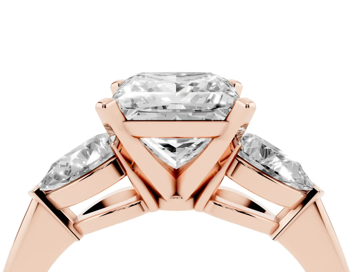 Three-Stone Princess Cut Diamond Ring with Pear Side Stones and Four-Prong Setting Rose gold
