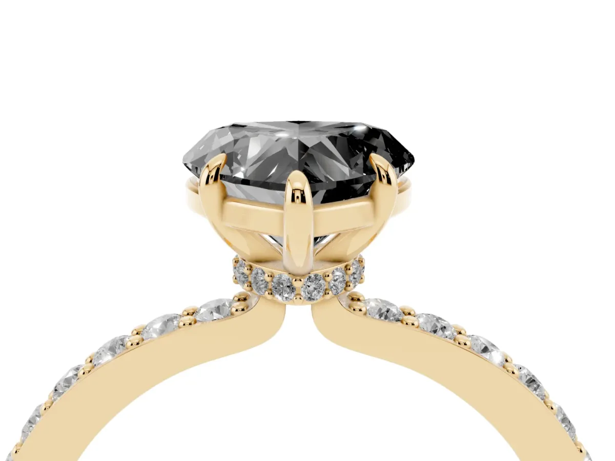 Fancy Black Heart Cut Diamond Pavé Engagement Ring with Round Accents and Prong Setting Yellow gold