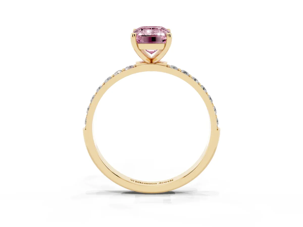Fancy Pink Emerald Cut Diamond Solitaire Ring with Round Pavé Shoulders and Prong Setting Yellow gold