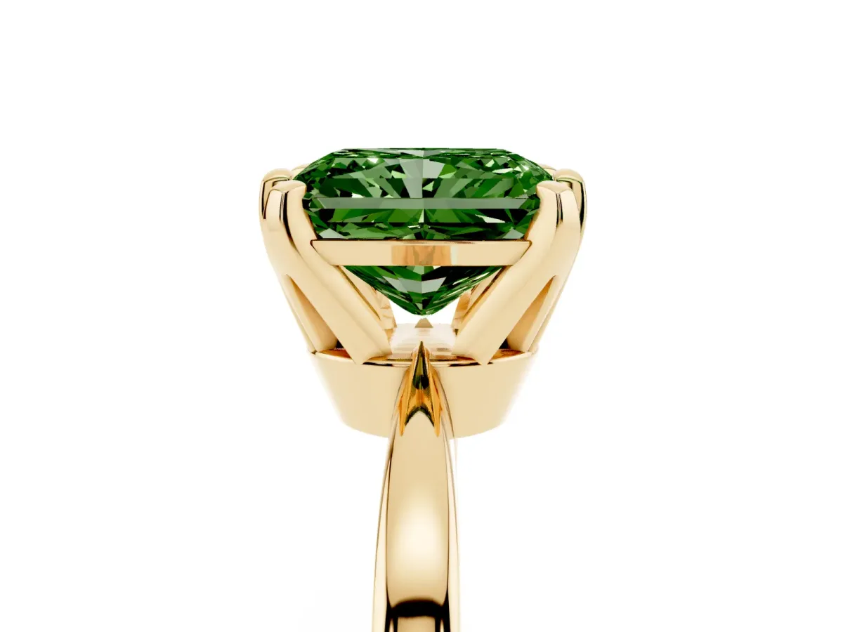 Fancy Green Radiant Cut Solitaire Engagement Ring with Six-Prong Setting and Tapered Band Yellow gold