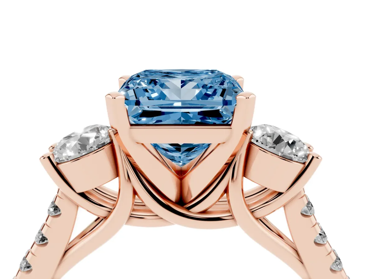 Fancy Blue Three-Stone Princess Cut Diamond Pavé Band with Four-Prong Setting Rose gold