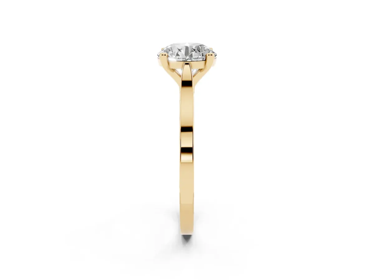 Round Cut Solitaire Diamond Ring with Four-Prong Setting and Tapered Band Yellow gold