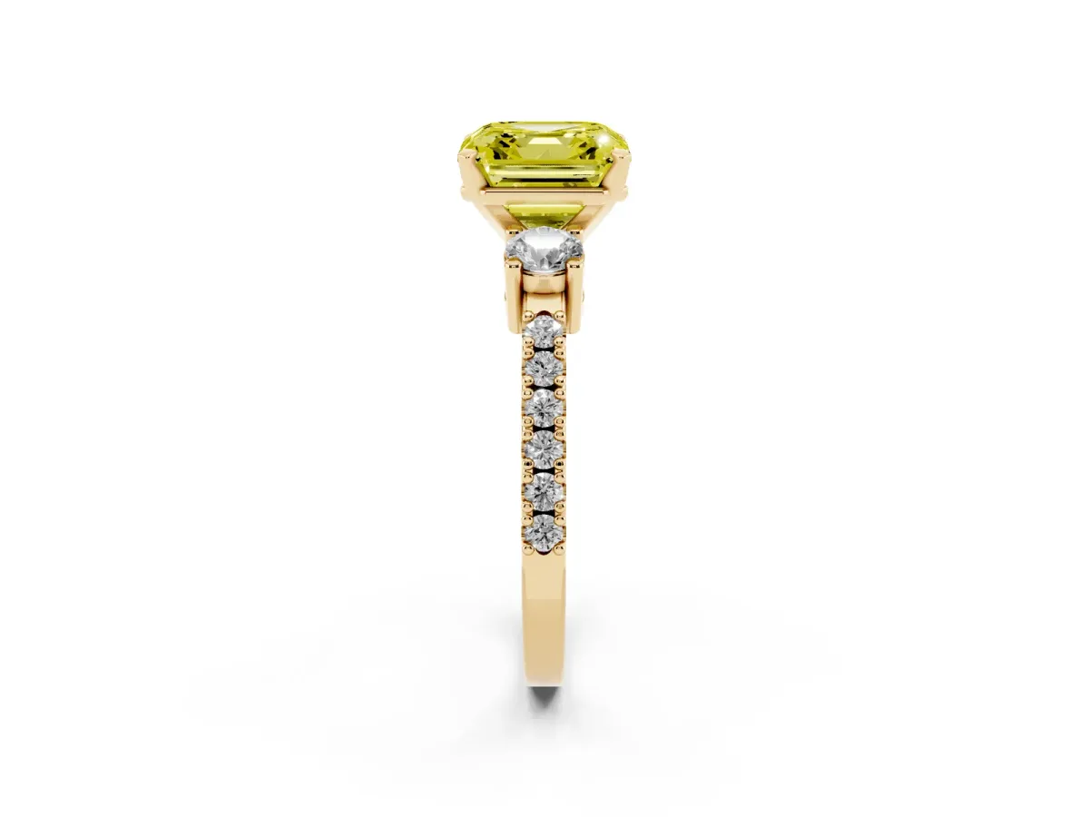 Fancy Yellow Asscher Cut Three-Stone Diamond Pavé Band with Prong Setting Yellow gold