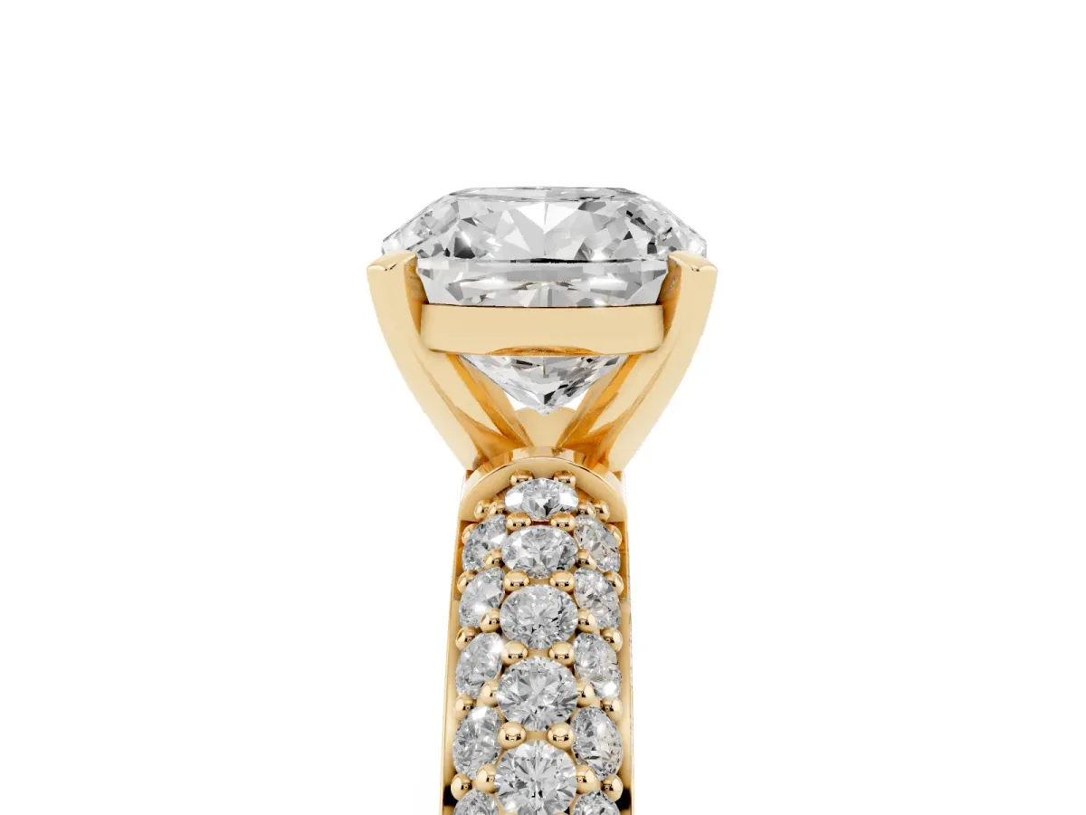 Cushion Cut Diamond Solitaire Ring with Prong Setting and Pavé Band Yellow gold