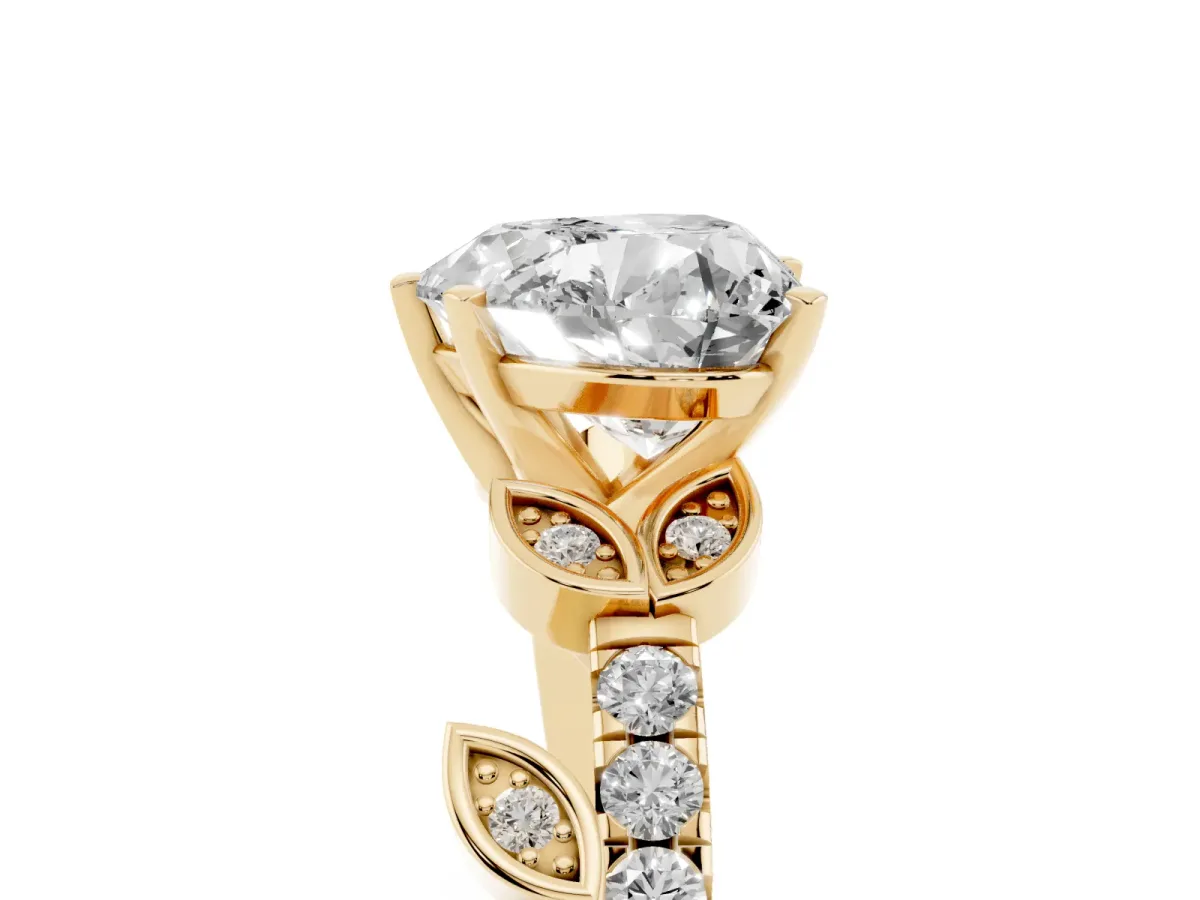 Heart Cut Solitaire Leaf-Inspired Diamond Ring with Pavé Band and Four-Prong Setting Yellow gold