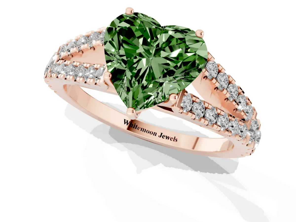 Fancy Green Heart Cut Diamond Split Shank Pavé Engagement Ring with Four-Prong Setting Rose gold