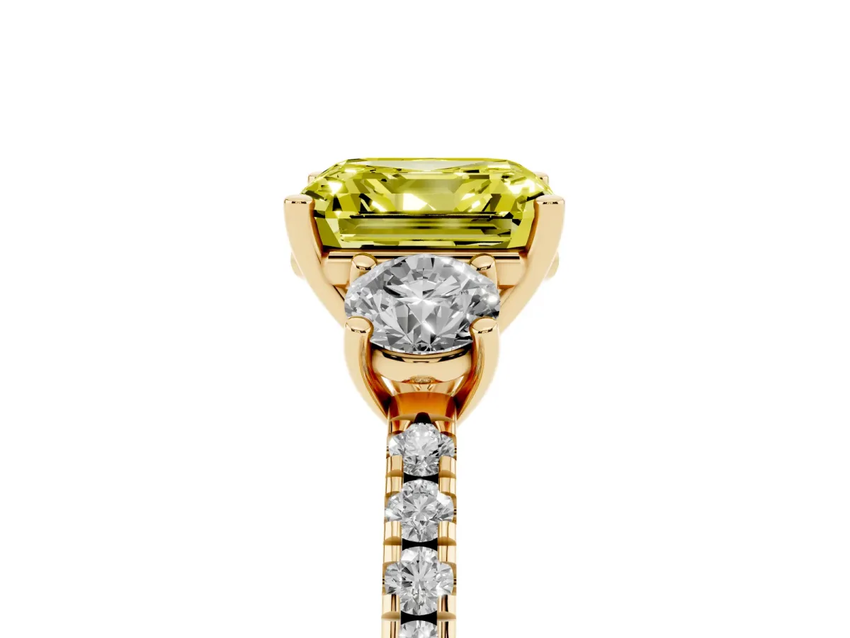 Fancy Yellow Three-Stone Asscher Cut Cut Diamond Pavé Band with Prong Setting Yellow gold