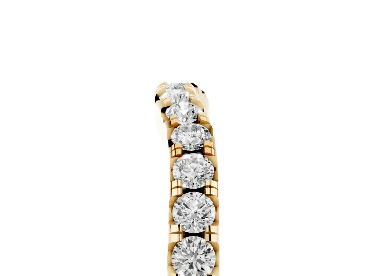 Round Diamond Curved Pavé Wedding Band with Shared Prong Setting Yellow gold