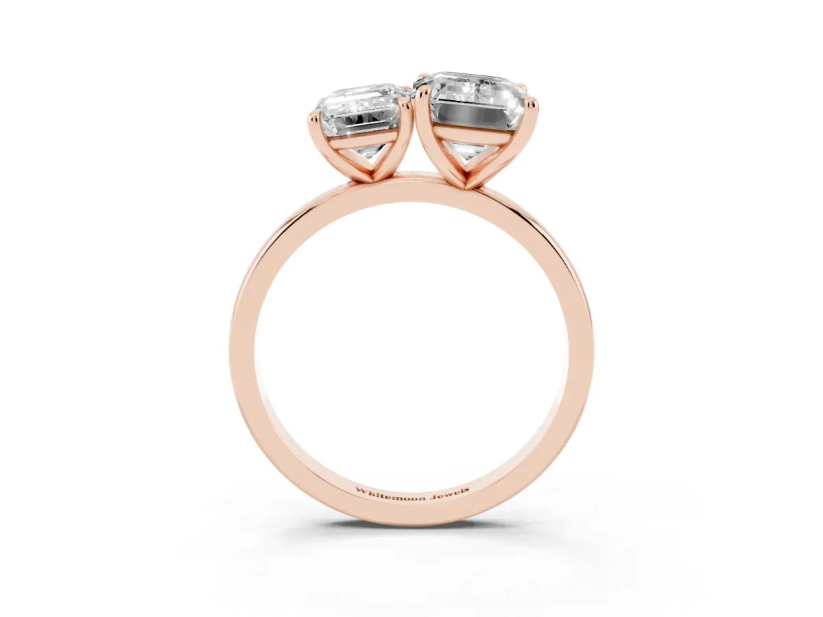 Emerald Cut and Emerald Cut Toi Moi Ring with Prong Setting Rose gold