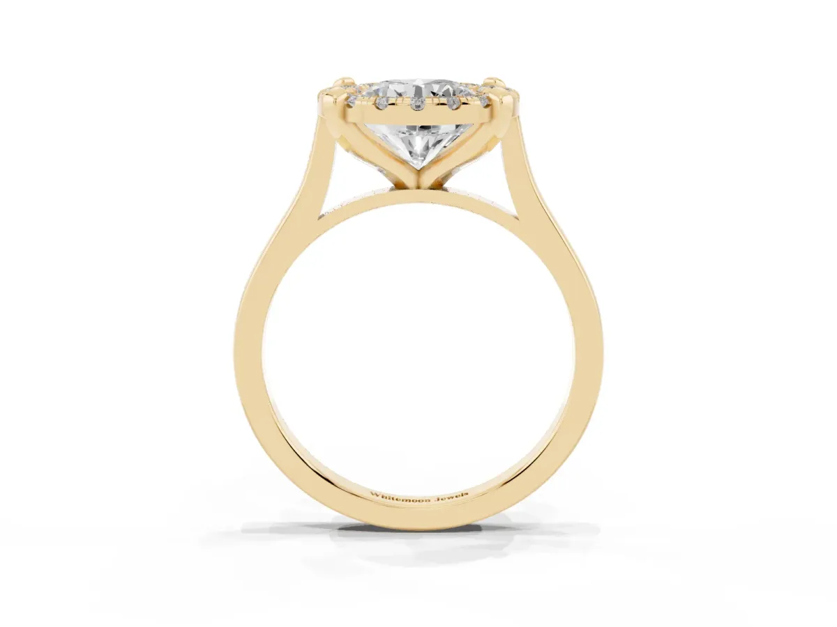 Round Cut Diamond Cluster Halo Solitaire with Four-Prong Setting Yellow gold