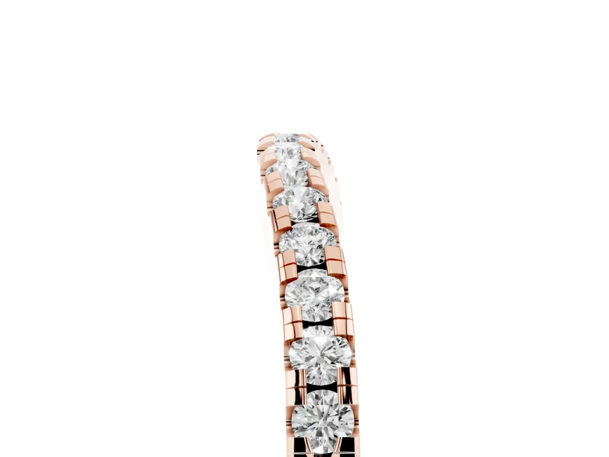 Pavé Round Diamond Curved Band with Shared Prong Setting Rose gold