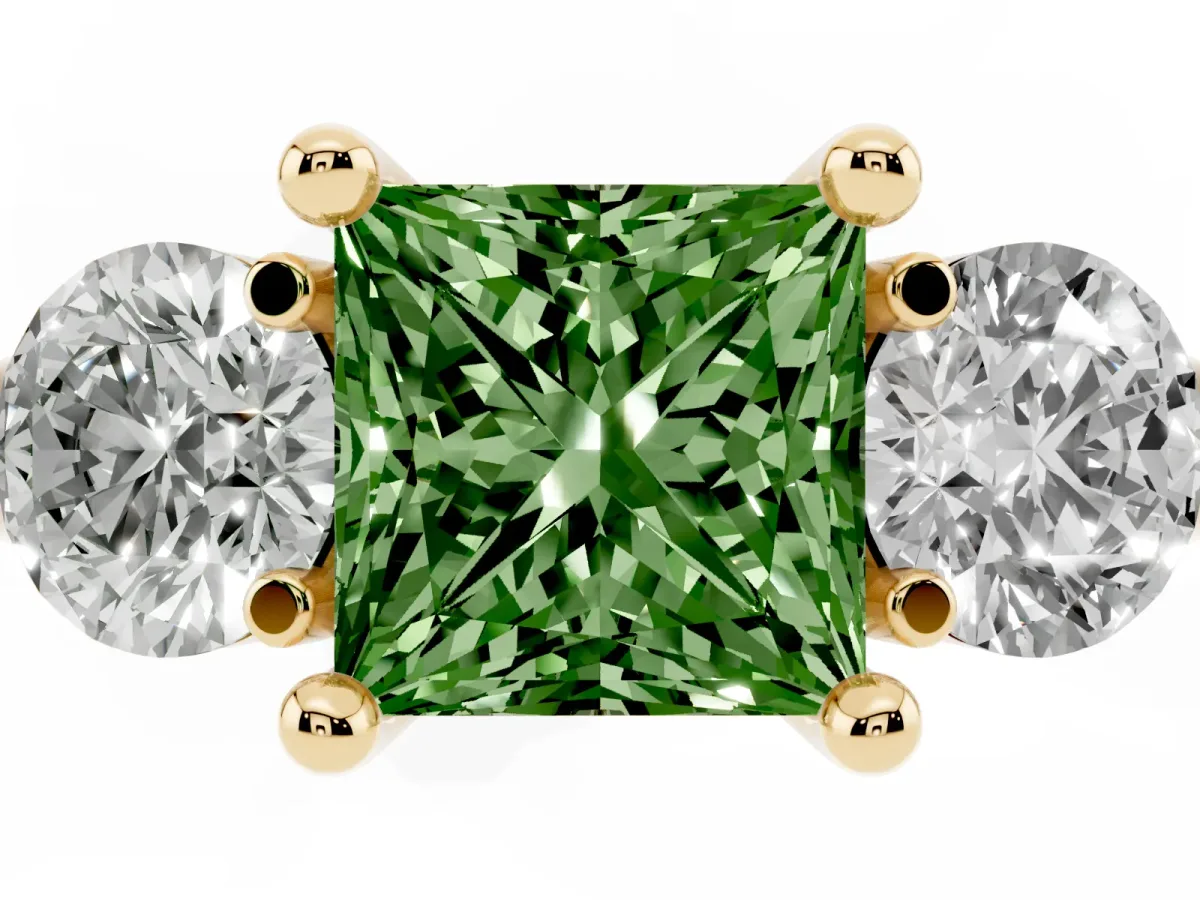 Fancy Green Three-Stone Princess Cut Brilliant Cut Solitaire Ring with Prong Setting on a Classic Band Yellow gold