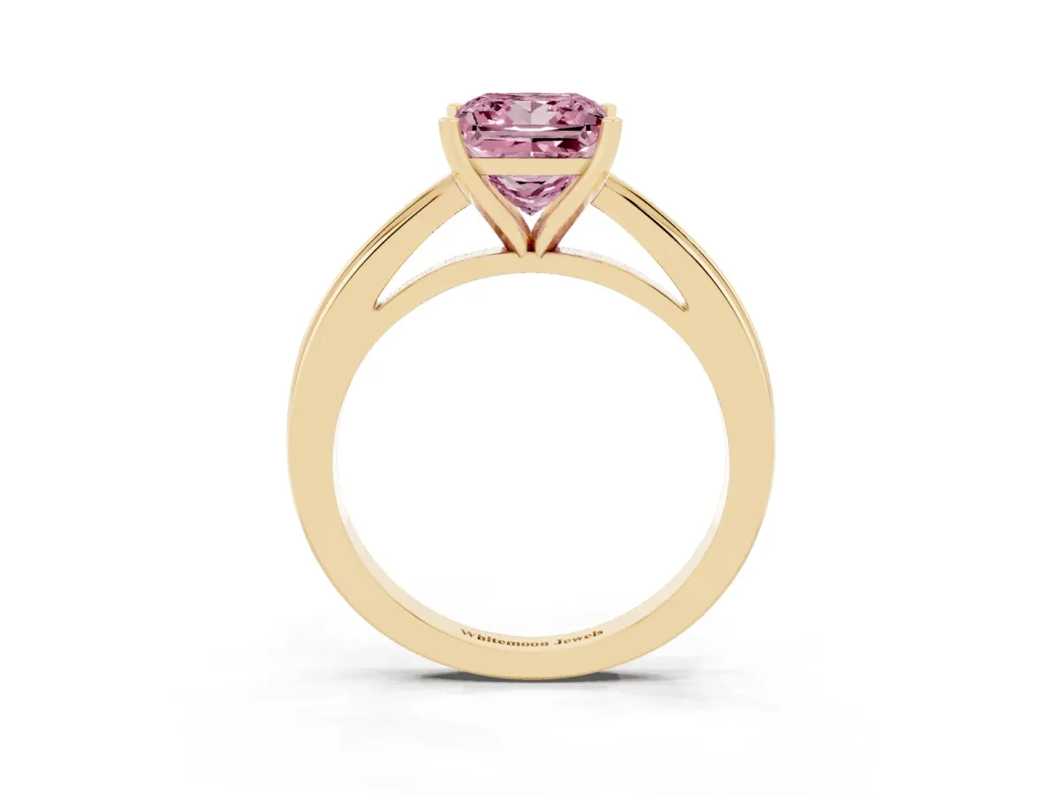 Fancy Pink Princess Cut Solitaire Diamond Ring with Four-Prong Setting and Classic Band Yellow gold