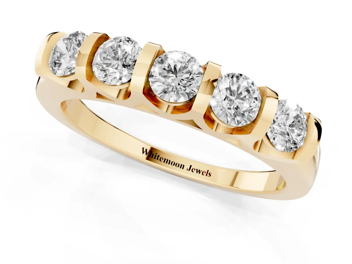 Five-Stone Round Diamond Half-Eternity Bar-Set Ring Yellow gold