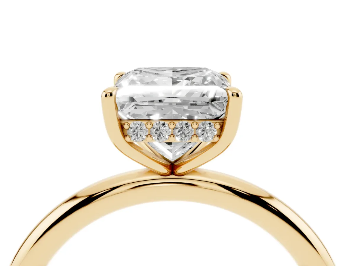 Princess Cut Diamond Solitaire Ring with Thin Band and Four-Prong Setting Yellow gold
