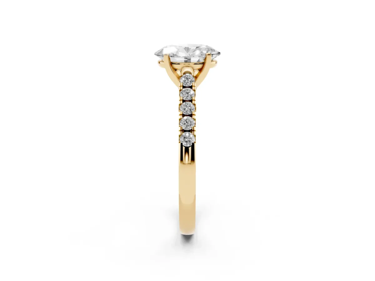 Oval Cut Diamond Pavé Band Solitaire Ring with Prong Setting Yellow gold