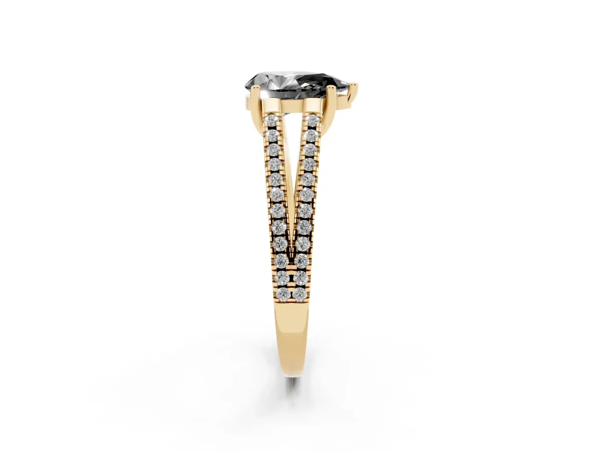 Fancy Black Pear Cut Diamond Solitaire Engagement Ring with Split Shank Pavé Band Yellow gold