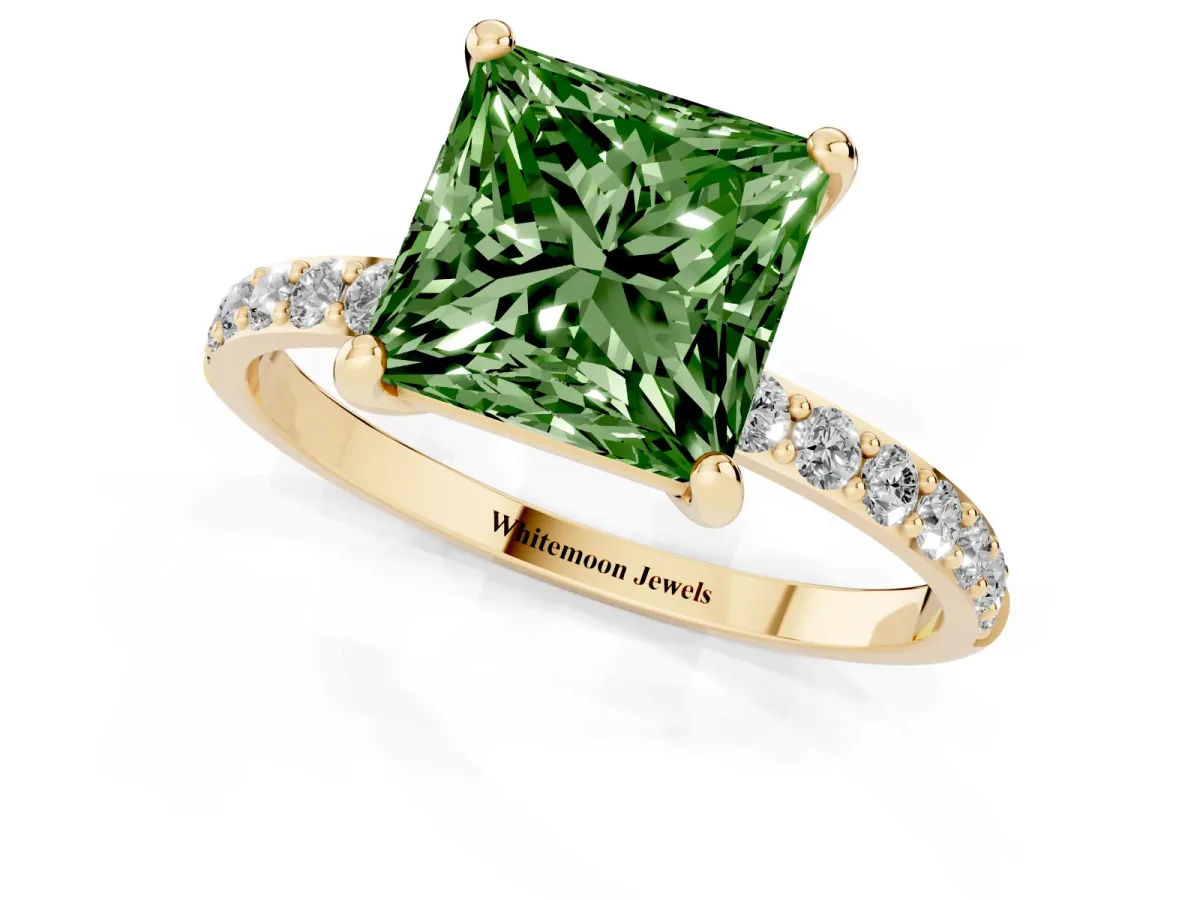 Fancy Green Princess Cut Diamond Solitaire Ring with Round Pavé Band and Prong Setting Yellow gold