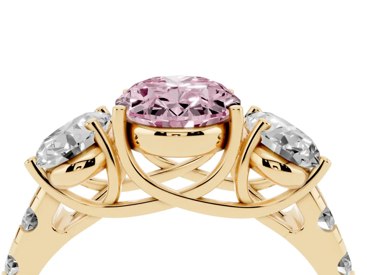 Fancy Pink Three-Stone Oval Cut Diamond Pavé Band with Prong Setting Yellow gold