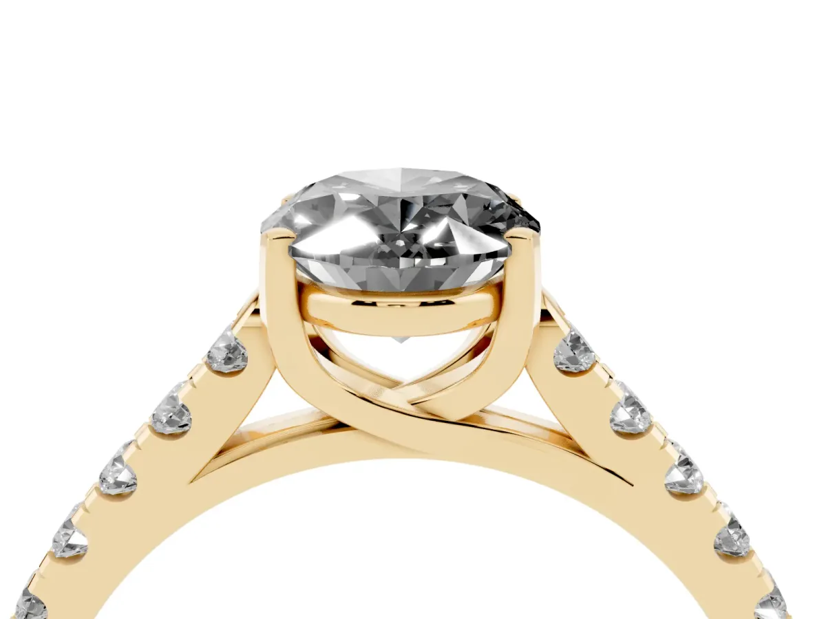 Fancy Black Oval Cut Diamond Pavé Band Solitaire Ring with Prong Setting Yellow gold