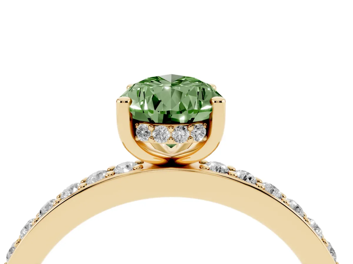 Fancy Green Pear Cut Cut Diamond Pavé Band Ring with Four-Prong Setting Yellow gold