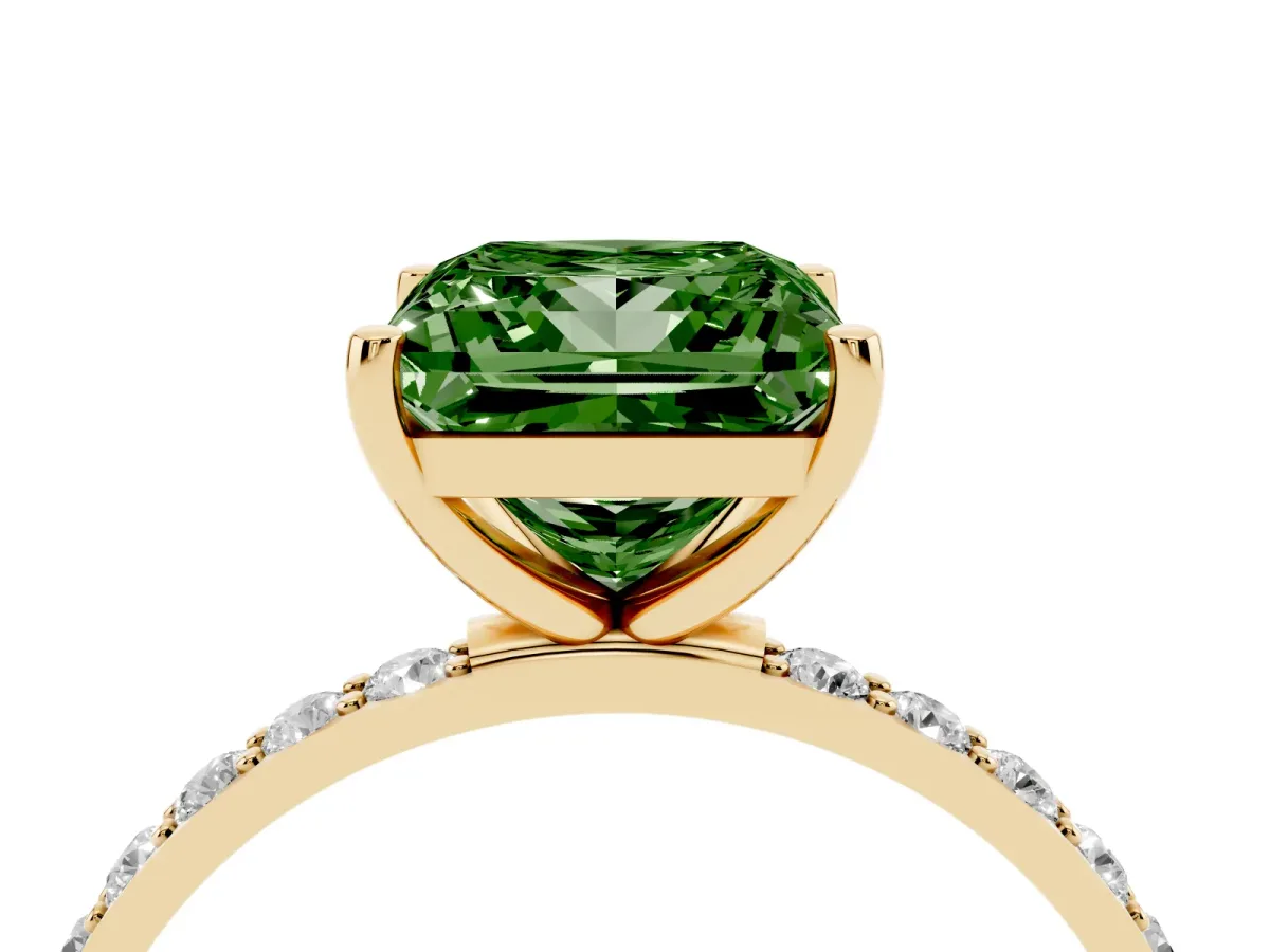 Fancy Green Princess Cut Diamond Solitaire Ring with Round Pavé Shoulders and Prong Setting Yellow gold