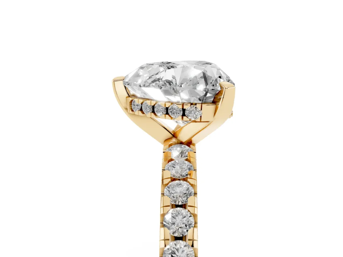 Heart Cut Diamond Solitaire Ring with Round Pavé Band and Four-Prong Setting Yellow gold