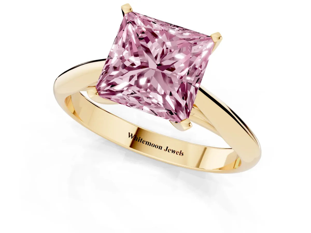 Fancy Pink Princess Cut Diamond Solitaire Engagement Ring with Cathedral Setting and Four-Prong Mount Yellow gold