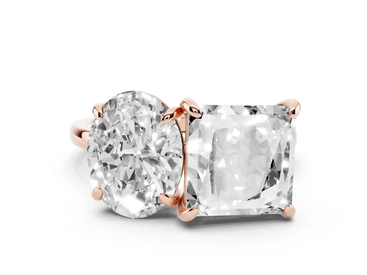 Oval and Princess Toi Moi Ring with Prong Setting and Plain Band Rose gold