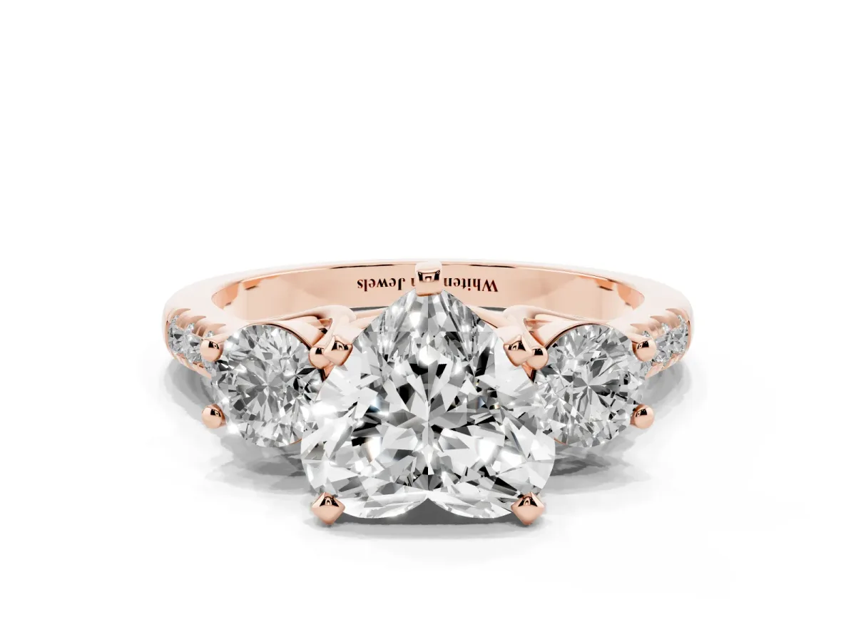 Three-Stone Heart Cut Diamond Pavé Band with Four-Prong Setting Rose gold