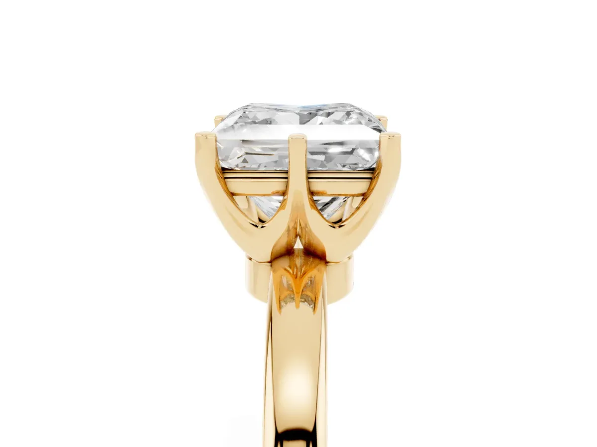 Princess Cut Solitaire Diamond Ring with Six-Prong Setting on a Classic Band Yellow gold