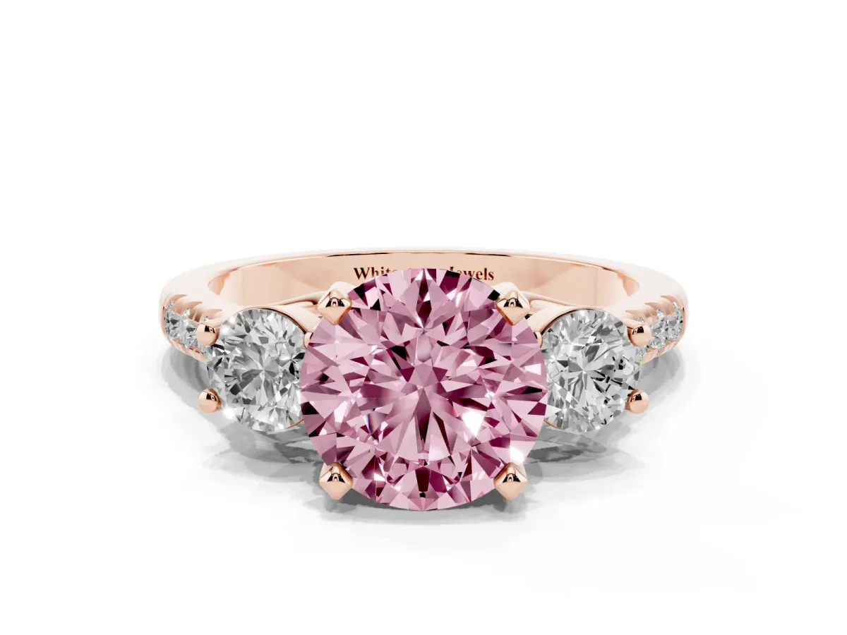 Fancy Pink Three-Stone Round Cut Diamond Pavé Band with Four-Prong Setting Rose gold