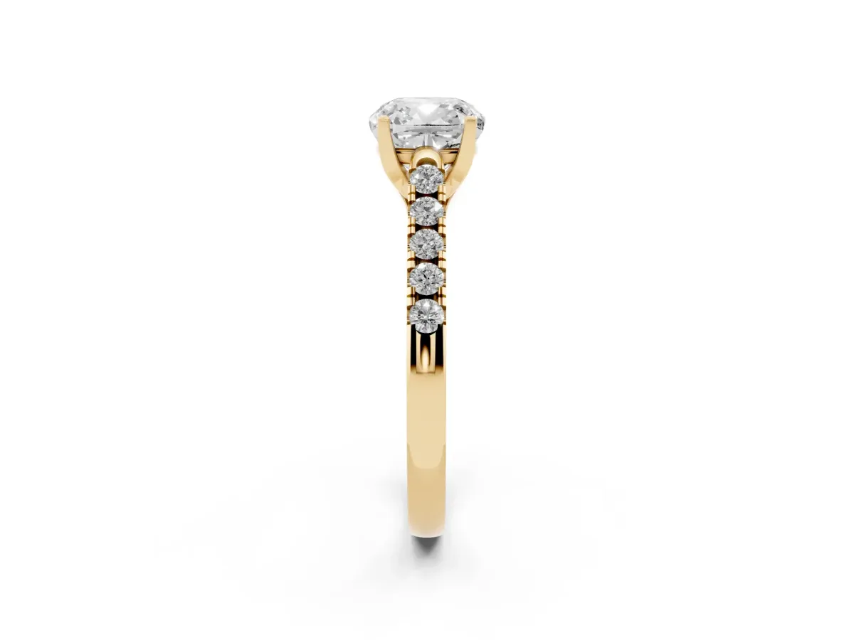 Cushion Cut Diamond Pavé Band Solitaire Ring with Prong Setting Yellow gold