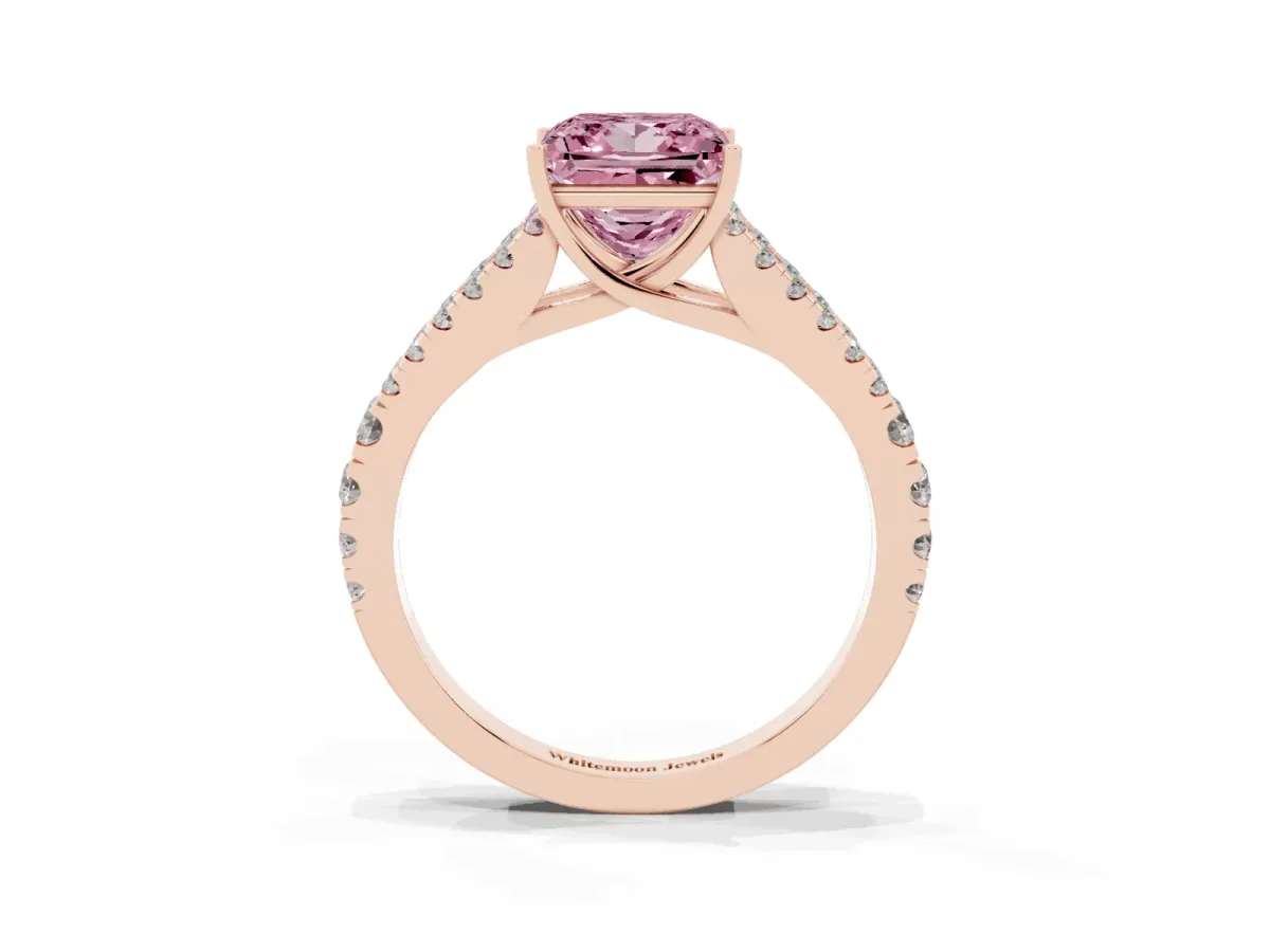 Fancy Pink Princess Cut Diamond Split Shank Pavé Engagement Ring with Four-Prong Setting Rose gold