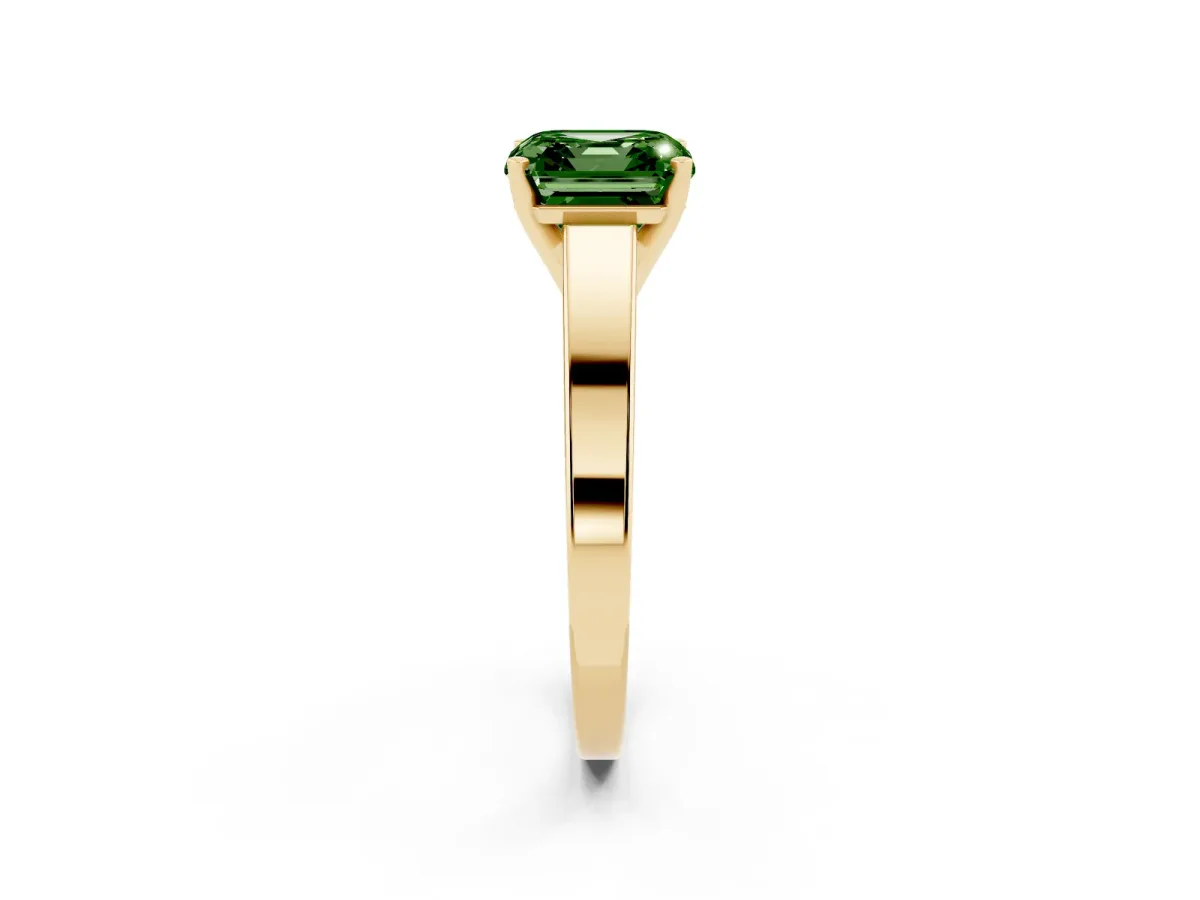 Fancy Green Asscher Cut Solitaire Engagement Ring with Four-Prong Setting and Tapered Band Yellow gold