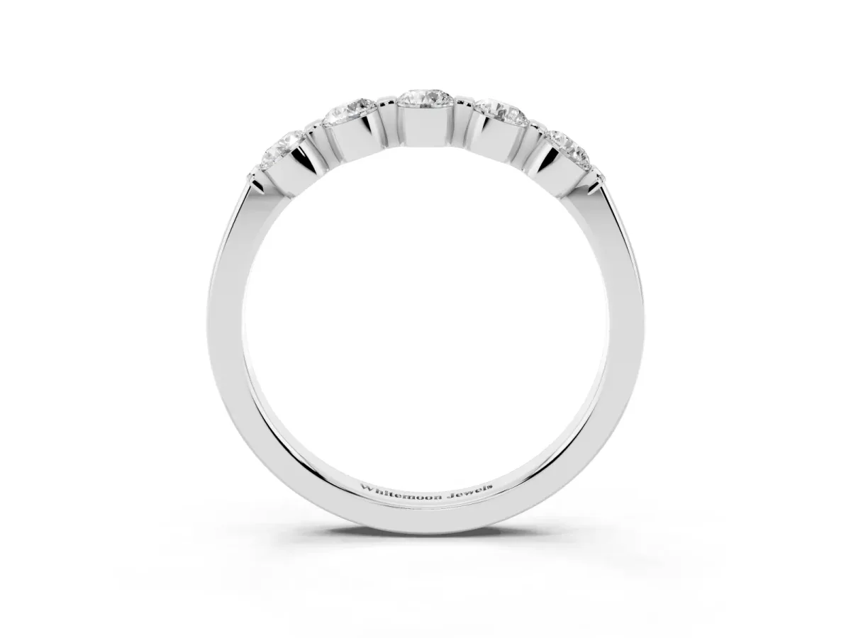 Five-Stone Round Cut Diamond Prong-Set Half Eternity Band White gold