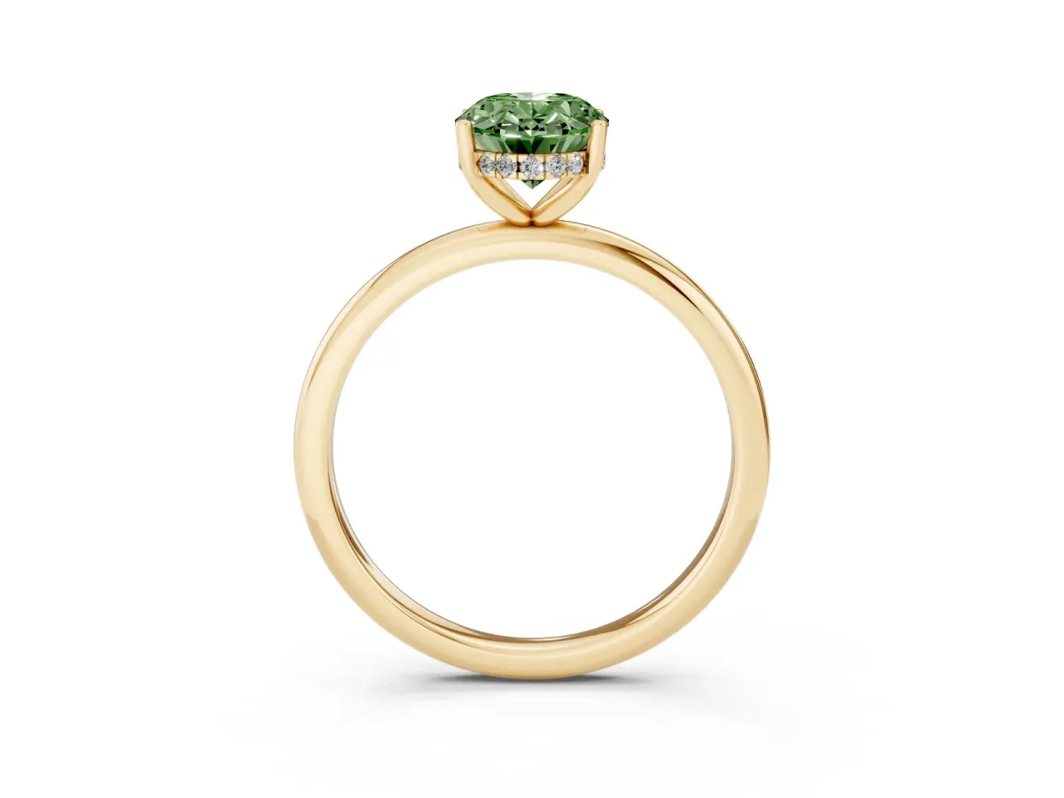 Fancy Green Oval Cut Cut Solitaire Engagement Ring with Four-Prong Setting and Classic Band Yellow gold