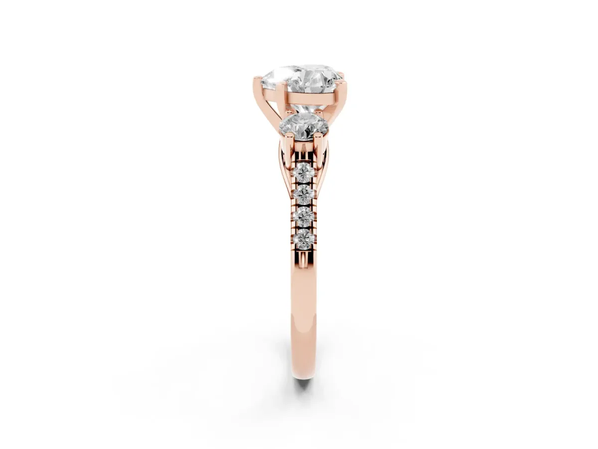 Three-Stone Heart Cut Diamond Pavé Band with Four-Prong Setting Rose gold