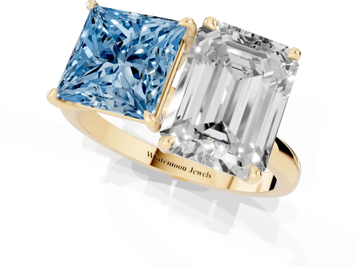 Fancy Blue Princess Cut and Emerald Cut Toi Moi Ring with Prong Setting Yellow gold