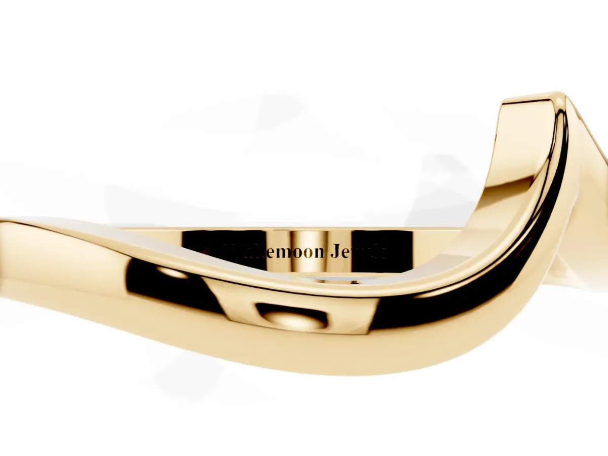 Chevron V-Shaped Contour Band Yellow gold