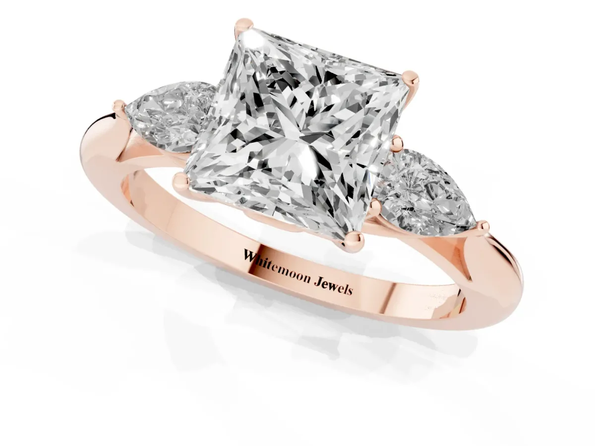 Three-Stone Princess Cut Brilliant Diamond Solitaire Ring with Tapered Band and Four-Prong Setting Rose gold