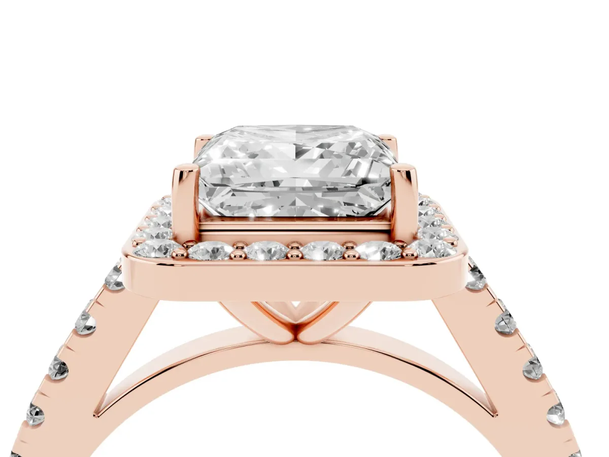 Princess Cut Diamond Halo Ring with Round Pavé Split Shank and Prong Setting Rose gold