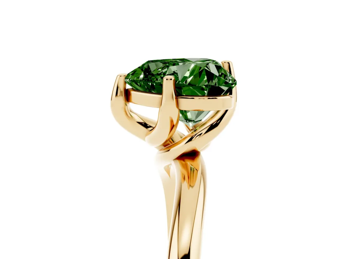 Fancy Green Heart Cut Diamond Solitaire Engagement Ring with Four-Prong Setting and Classic Band Yellow gold