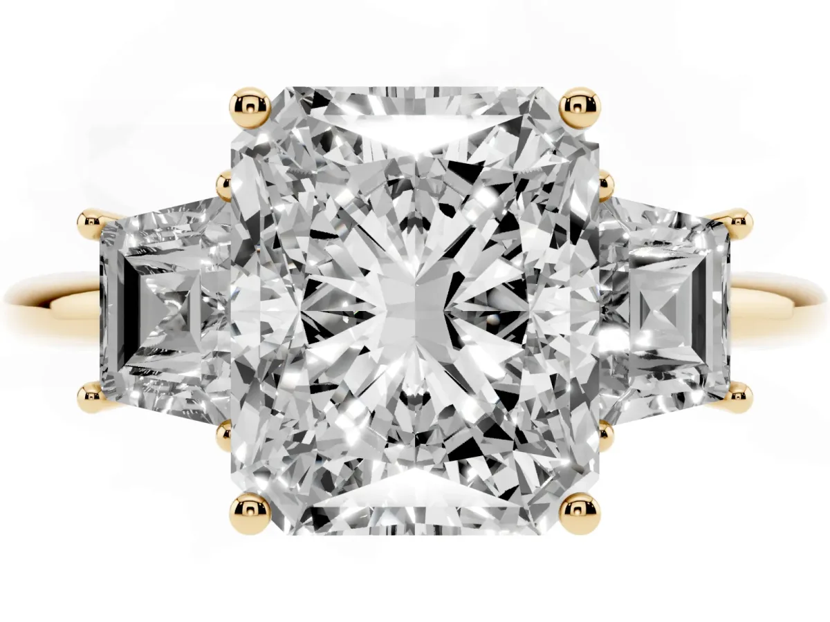 Radiant Cut Diamond Three-Stone Ring with Trapezoid Side Stones and Prong Setting Yellow gold